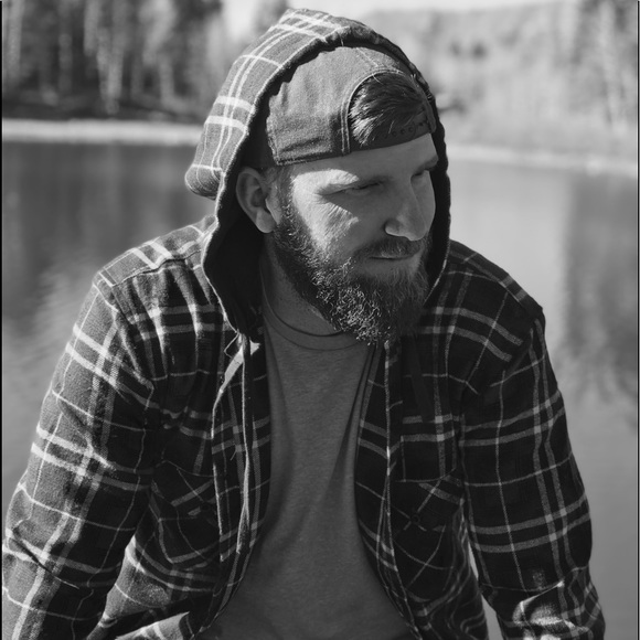 Meet your Posher, Austin - Picture 1 of 1